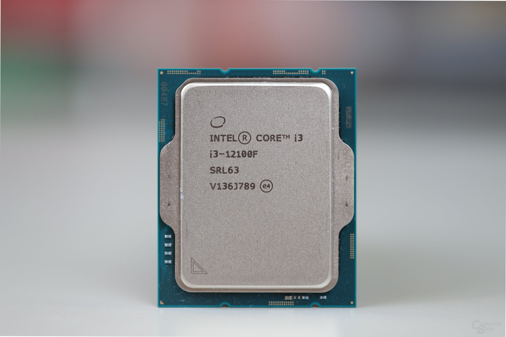 Intel Core i3-12100F