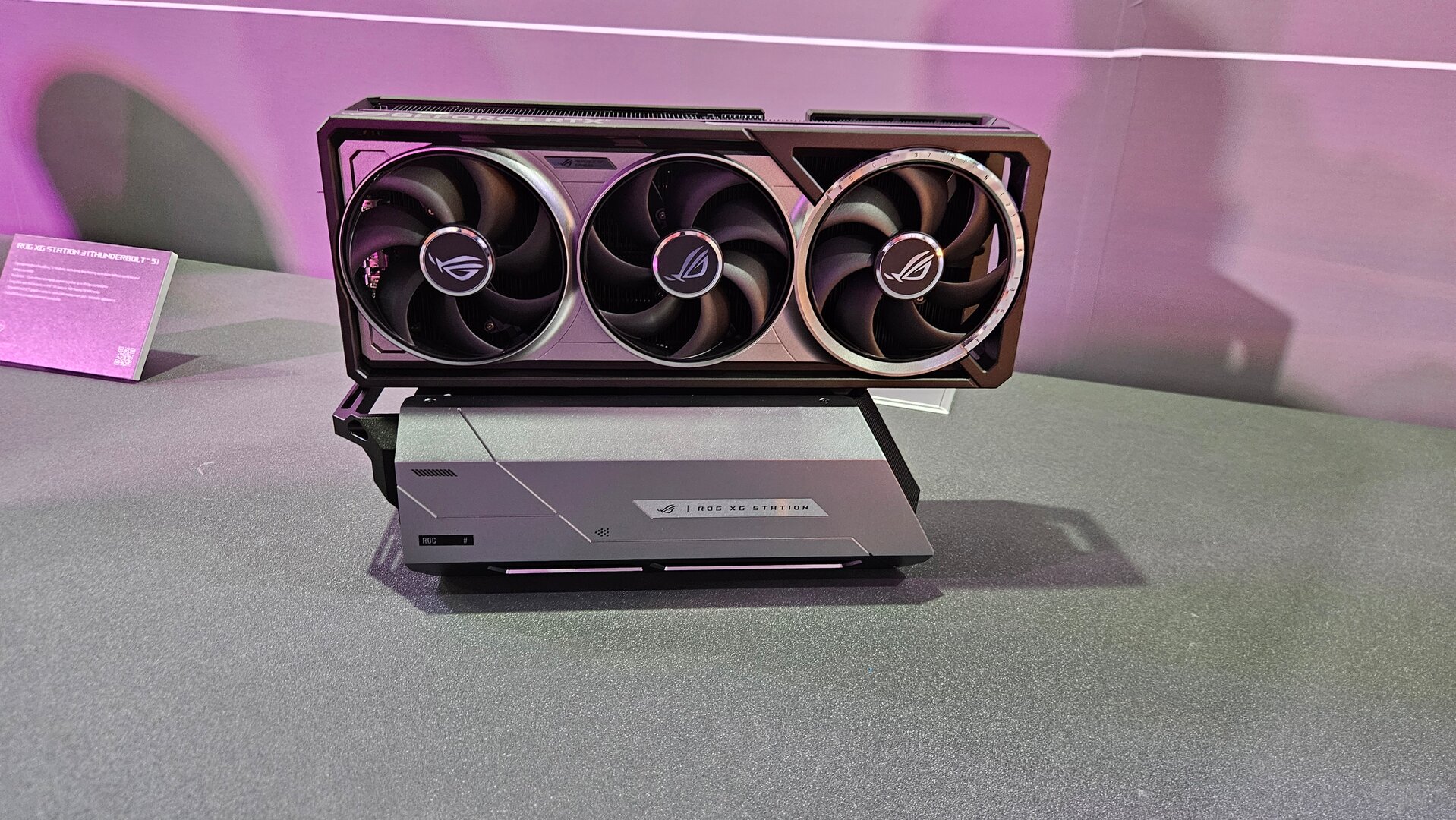 ASUS ROG XG Station 3