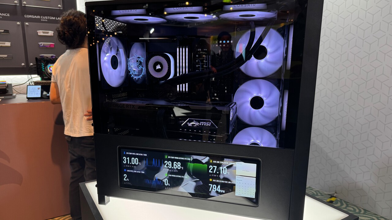 Ramme 4500 og 5000d, Air 5400: Corsair bygger modulopbygget med display og tre kamre